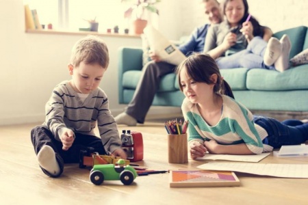 Garde &agrave; temps partiel : trouver la formule id&eacute;ale pour vos enfants
